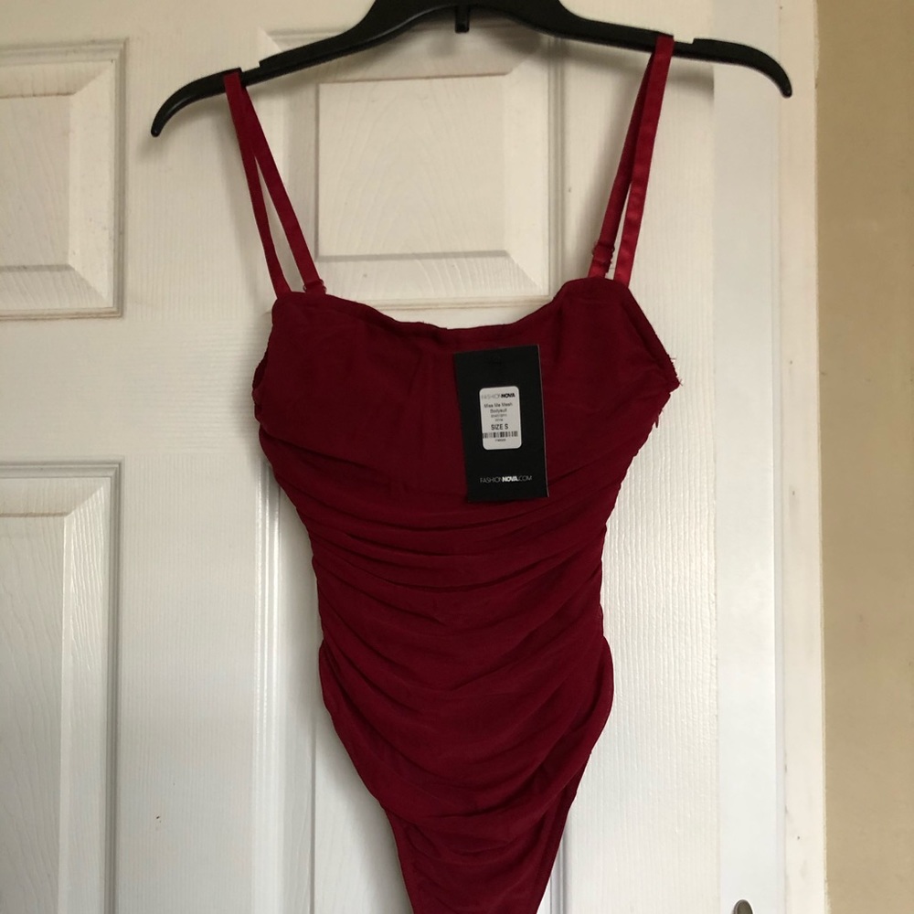 Fashion nova Bodysuit